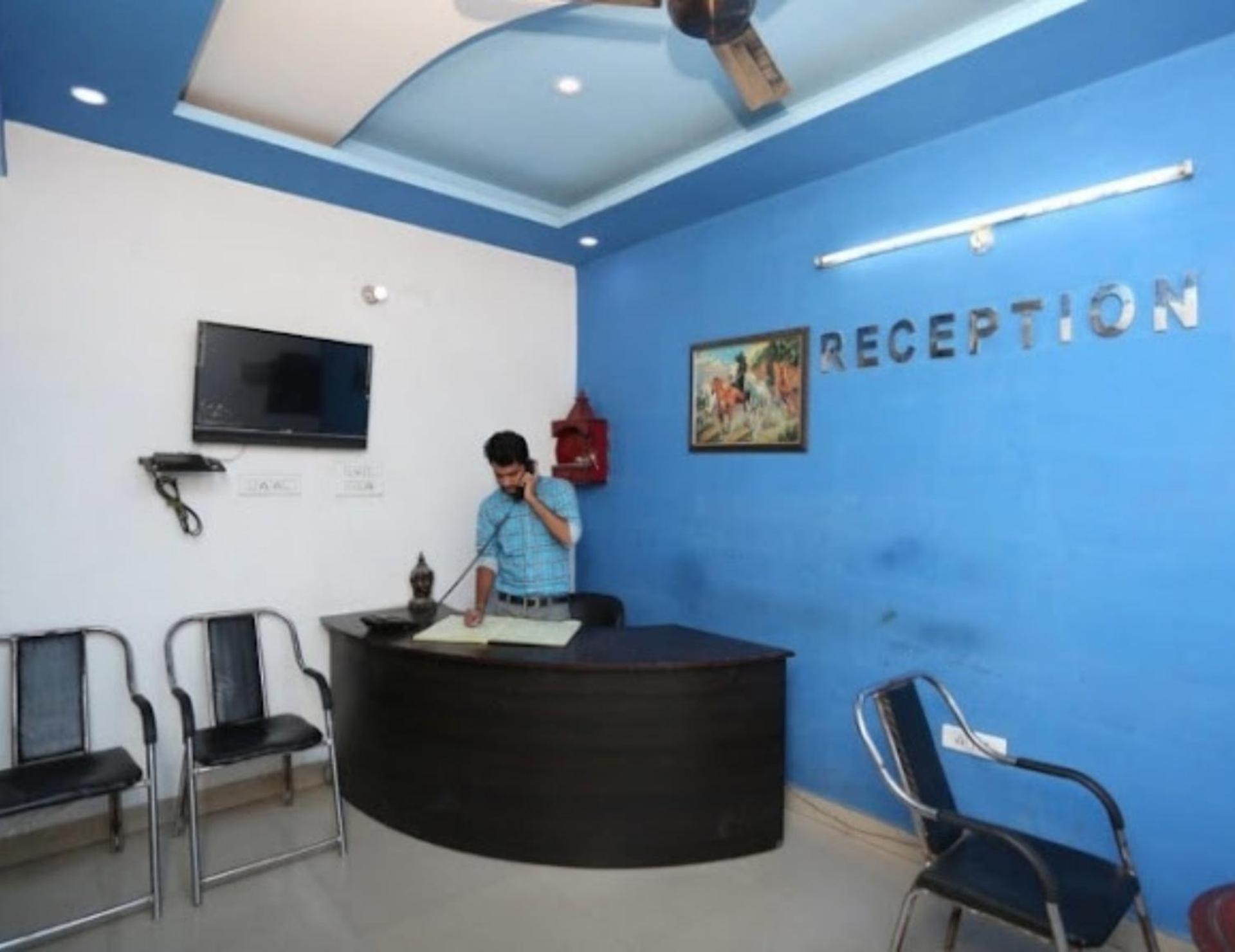 Hotel S K Palace Lucknow , Best Hotel In Lucknow , Hotel In Transport Nagar Lucknow ,Budget Hotels In Lakhnaú Exteriér fotografie