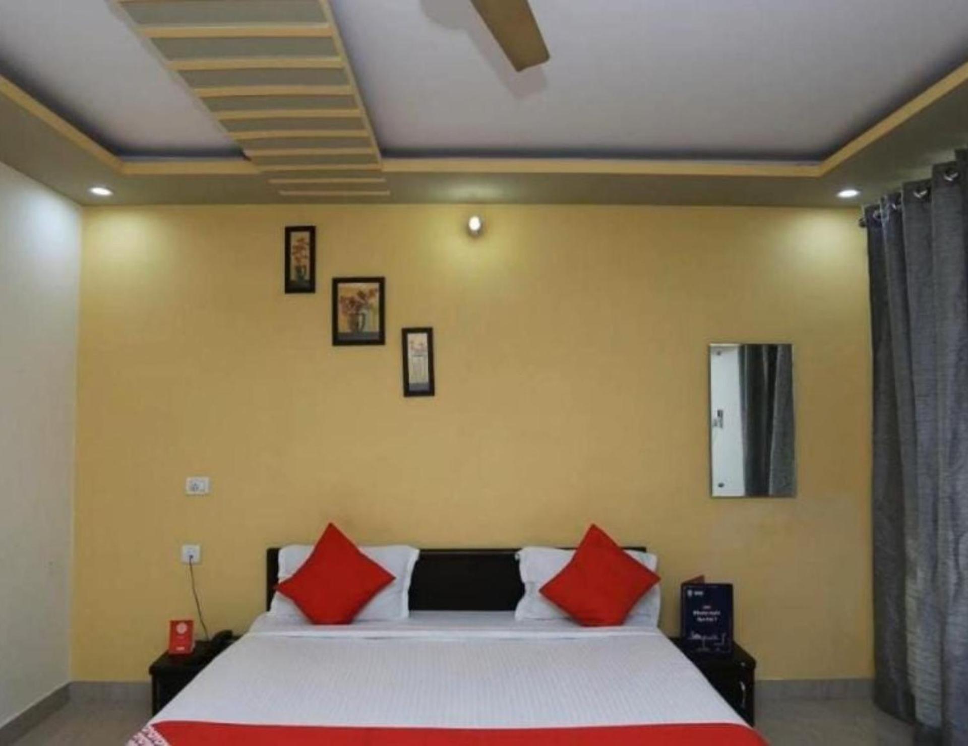 Hotel S K Palace Lucknow , Best Hotel In Lucknow , Hotel In Transport Nagar Lucknow ,Budget Hotels In Lakhnaú Exteriér fotografie
